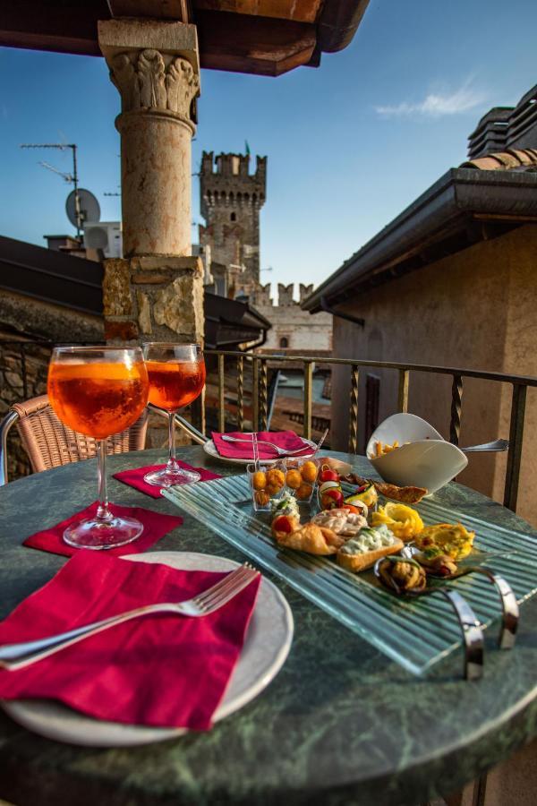 Hotel Degli Oleandri Sirmione Exterior foto